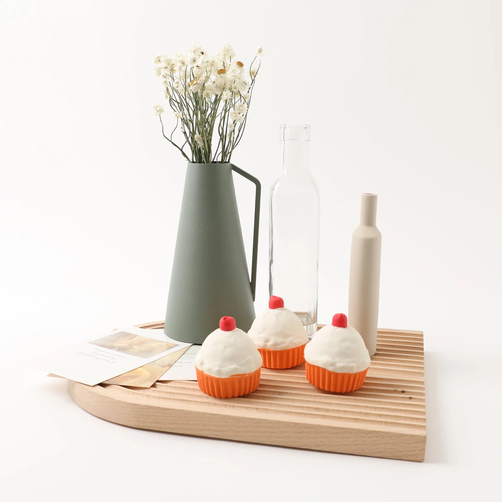 product_image_1763717215.webp シリコンカップケーキ - Image 1